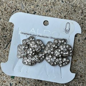 Shoe ornaments (clip on)